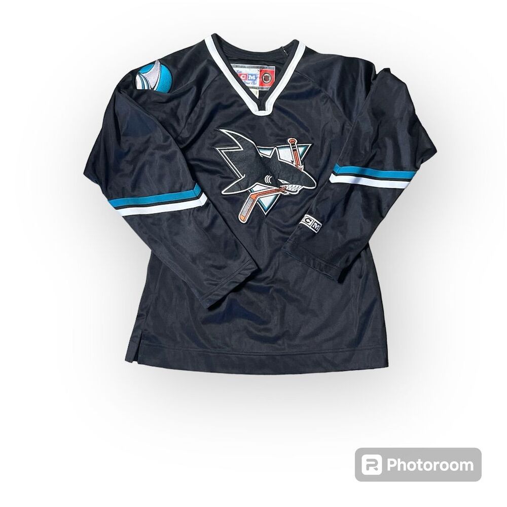 Vintage CCM San Jose Sharks Women's Black Embroidered Hockey Jersey Size Large